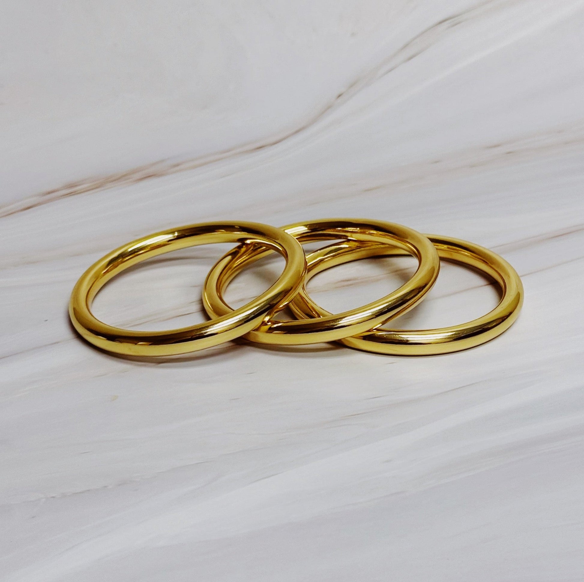 Golden Stack Luxe Bangle Set